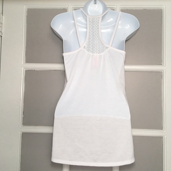 NO BOUNDARIES TANK TOP - Picture 5 of 7